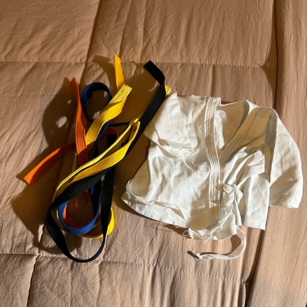 American girl karate accesorios